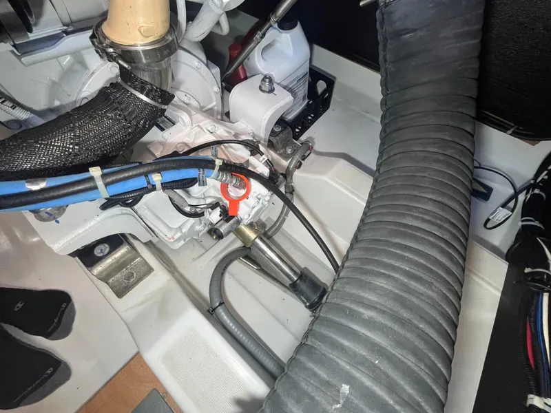Slide: The Image of Engine compartment of 2015 Beneteau Swift Trawler 34 Fly. - 28