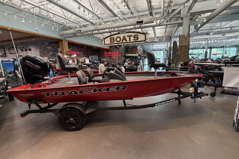 The Image of 2026 Tracker Pro Team 175 Crappie Edition boat displayed in showroom. - 0