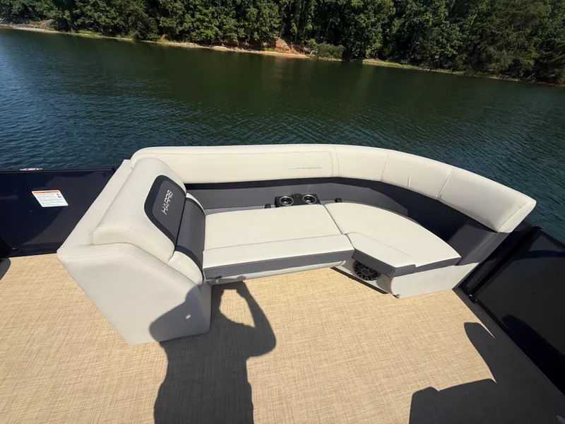 Slide: The Image of Harris Cruiser 250 2026 - 25