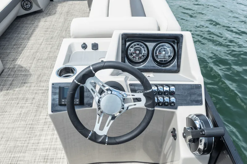 Slide: The Image of Harris Cruiser 250 2026 - 14