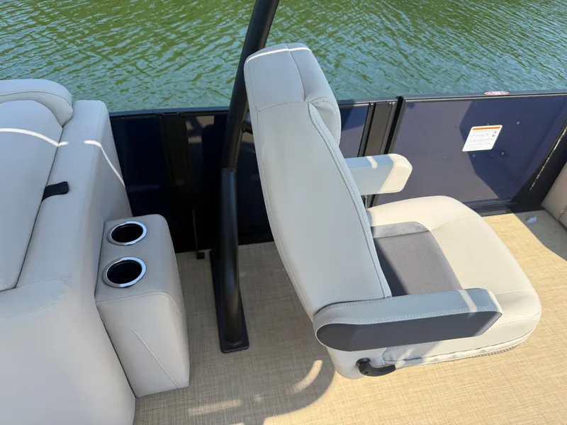 Slide: The Image of Harris Cruiser 250 2026 - 17