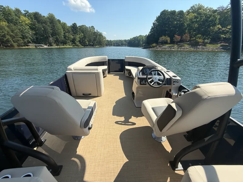 Slide: The Image of Harris Cruiser 250 2026 - 16
