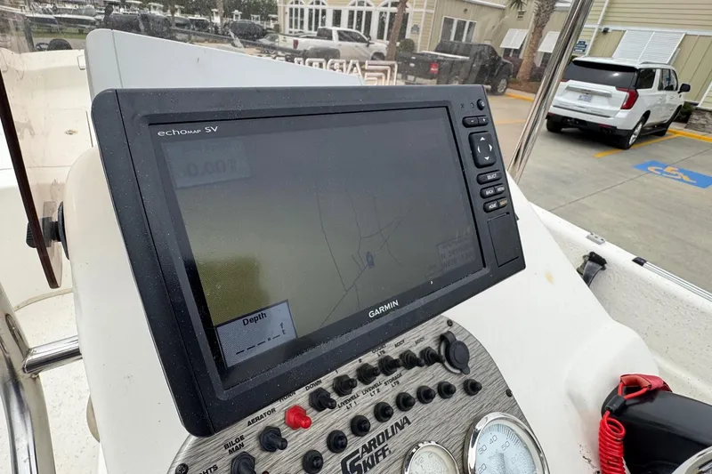 Slide: The Image of Garmin Echomap on Carolina Skiff 218 DLV boat, year 2016. - 10