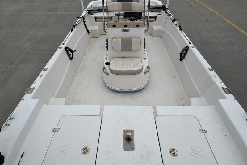 Slide: The Image of Interior view of a 2016 Carolina Skiff 218 DLV boat. - 14