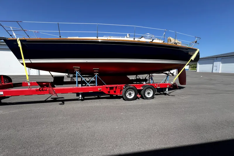 Slide: The Image of Port Side - Hydraulic Trailer - 14