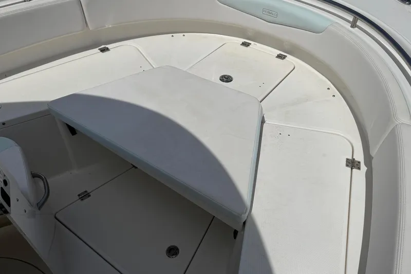 Slide: The Image of Interior view of 2018 Robalo R242 Center Console boat. - 10