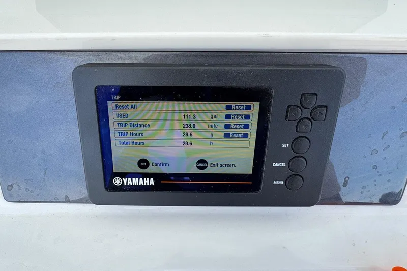 Slide: The Image of Yamaha display on 2018 Robalo R242 Center Console boat. - 17