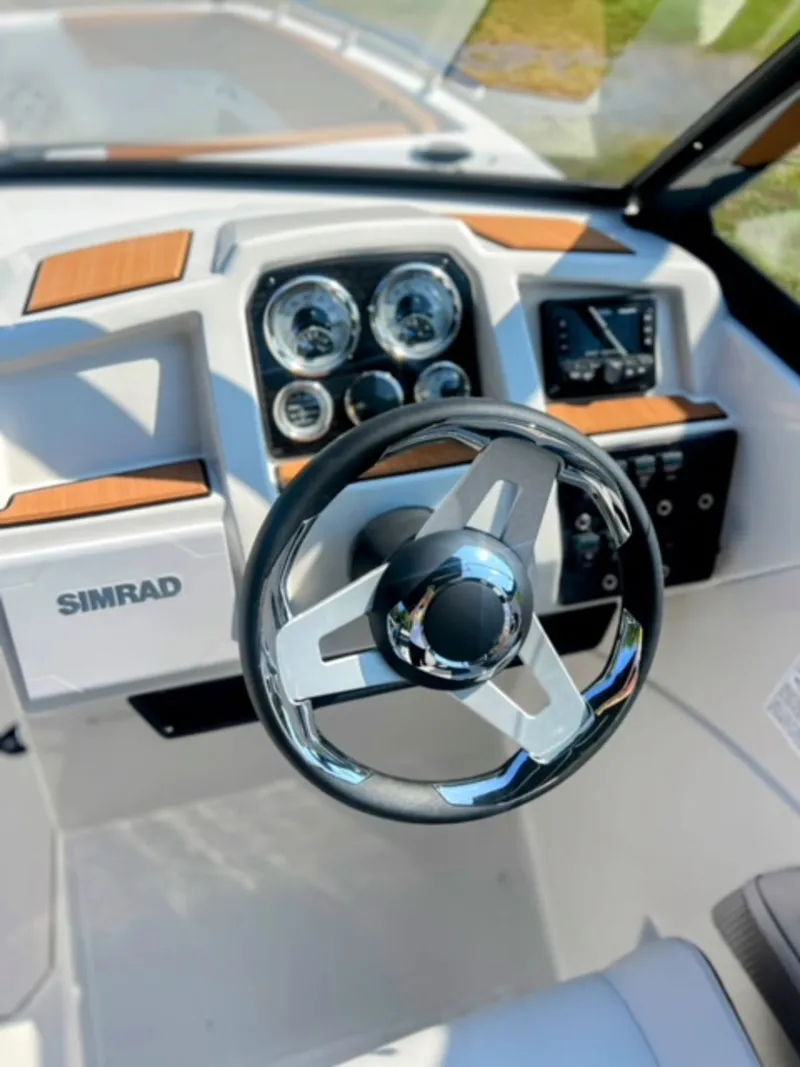 Slide: The Image of Starcraft SVX 230 OB 2025 - 9