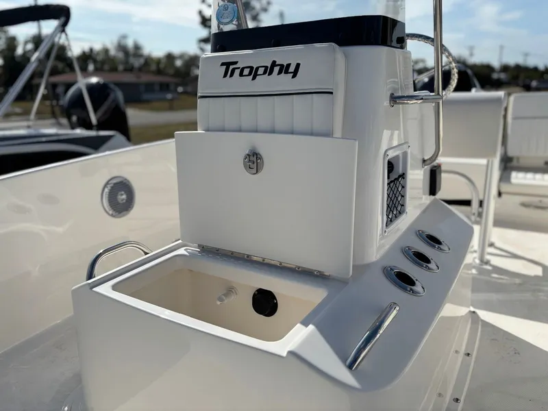 Slide: The Image of Trophy T18 2025 - 14