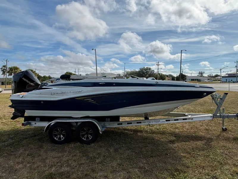 Slide: The Image of Crownline Boats E210XS 2026 - 3