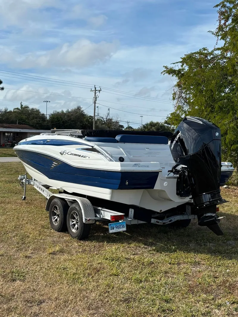 Slide: The Image of Crownline Boats E210XS 2026 - 6