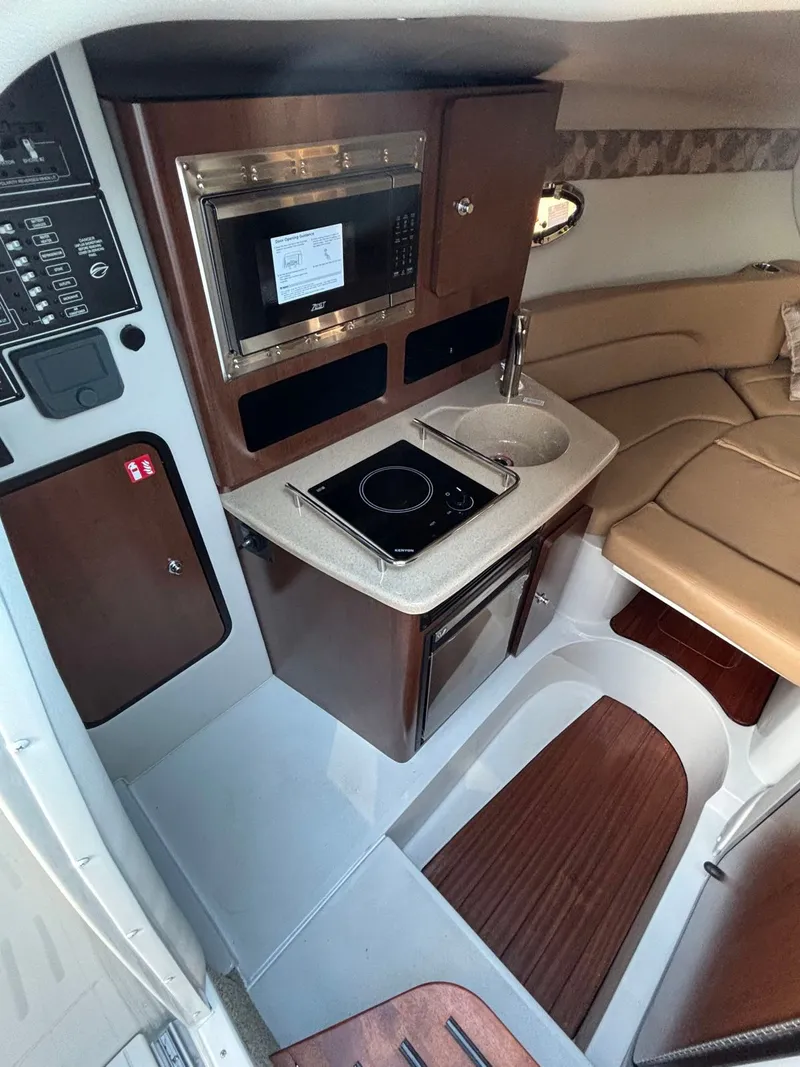 Slide: The Image of Crownline Boats 280 CRX 2026 - 4