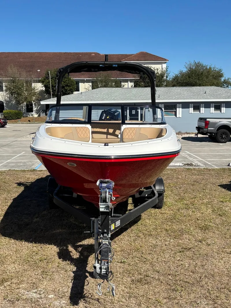 Slide: The Image of Bayliner VR6OB 2026 - 9