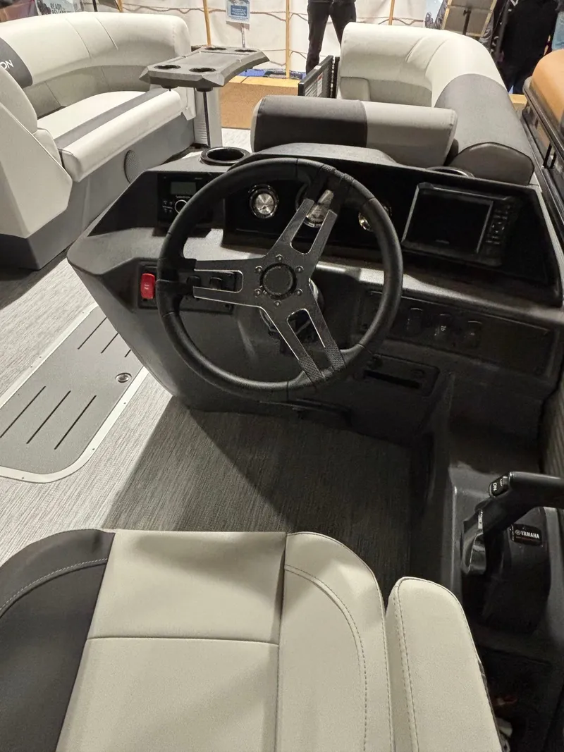 Slide: The Image of Bennington 22 S SWINGBACK 2026 - 1
