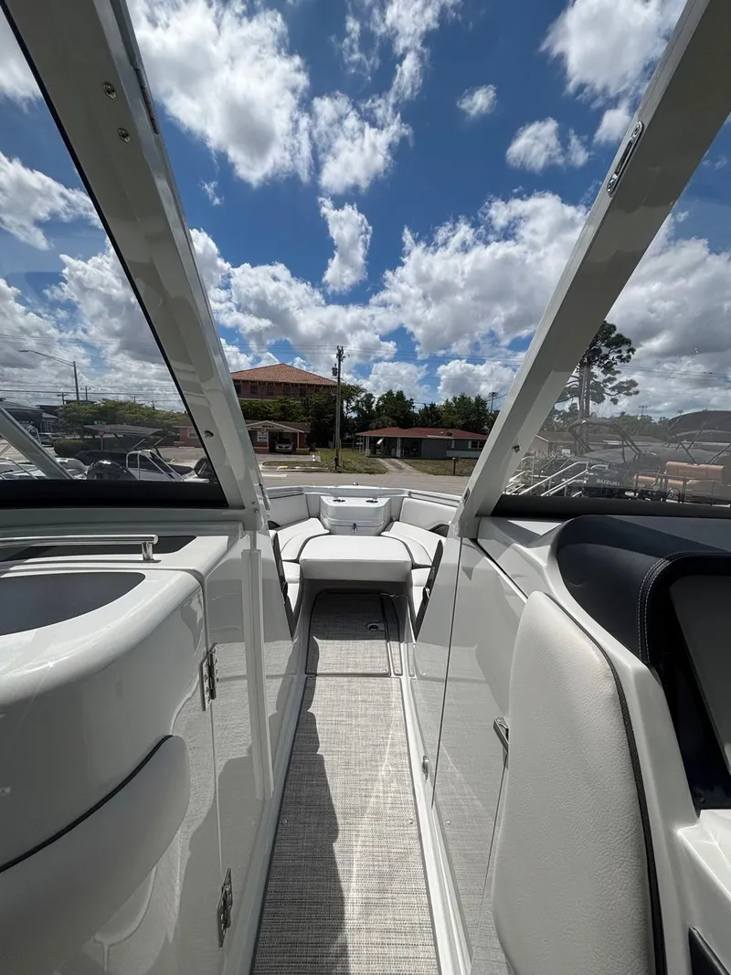 Slide: The Image of Crownline Boats 280 DC 2026 - 2