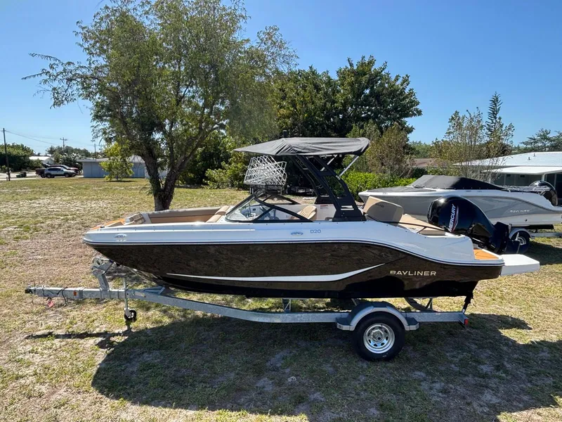 The Image of Bayliner D20 2026 - 0