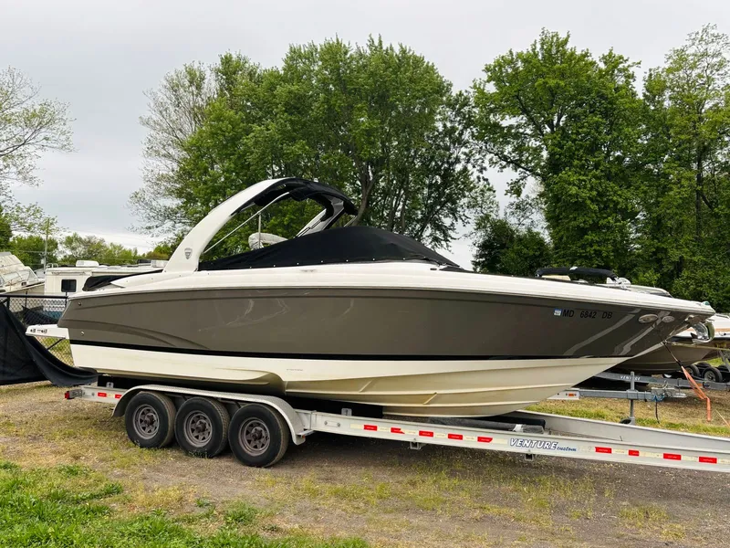 The Image of Regal 2700 ES Bowrider 2013 - 0