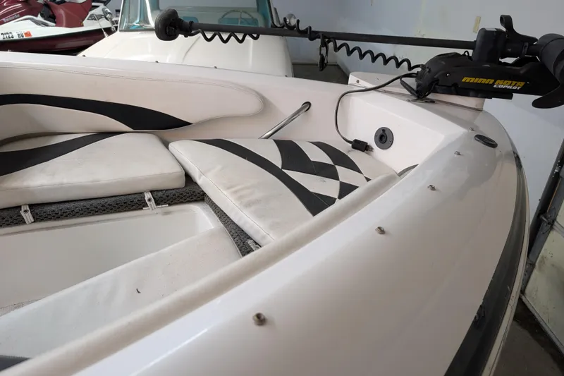 Slide: The Image of Interior view of a 2005 Sylvan V190 I/O boat. - 11
