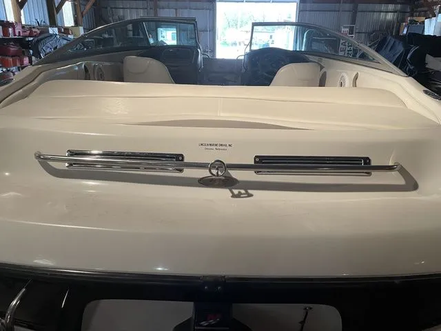 Slide: The Image of Crownline Boats 192 BR 2003 - 5