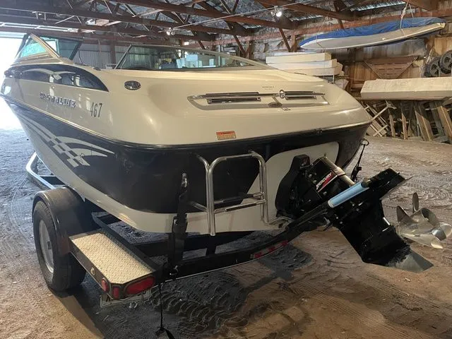 Slide: The Image of Crownline Boats 192 BR 2003 - 6