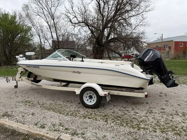 The Image of Sea Ray 175 1996 - 1