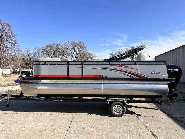 The Image of Qwest E820 XRE Cruise LT 2023 - 1