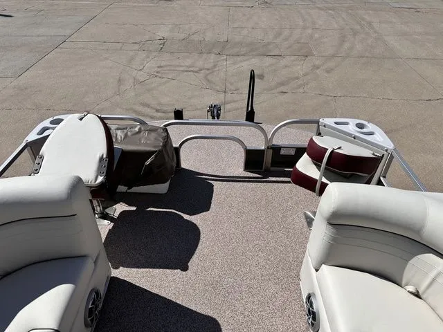 Slide: The Image of PlayCraft SUNFISH 2200 Hybrid 2023 - 4
