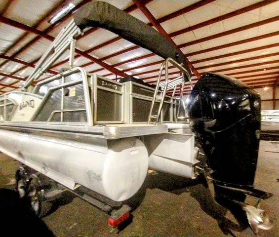 Slide: The Image of Lund ZX230 Fish & Cruise 2019 - 3