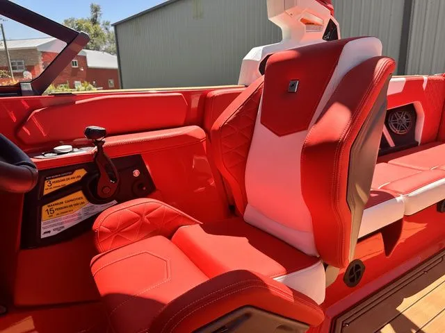 Slide: The Image of Nautique Super Air Nautique GS22 2024 - 15