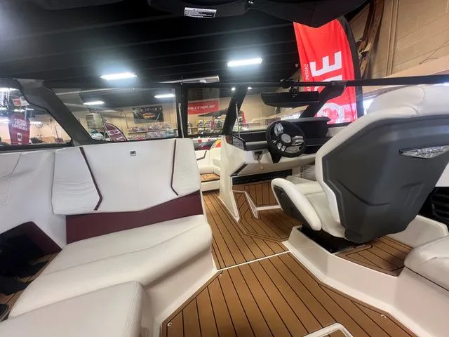 Slide: The Image of Nautique Super Air Nautique G21 2026 - 17