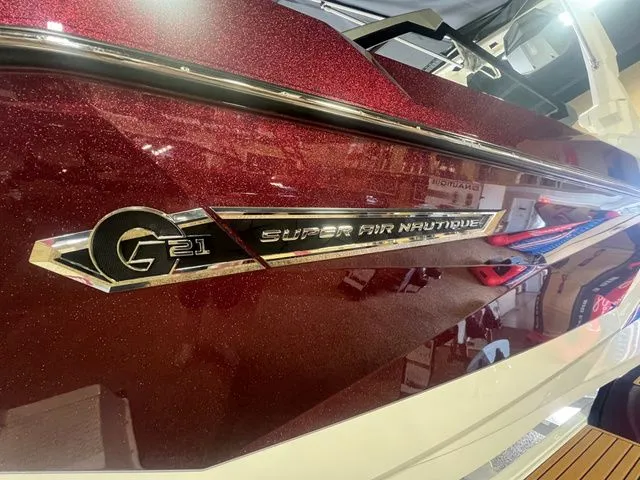 Slide: The Image of Nautique Super Air Nautique G21 2026 - 5