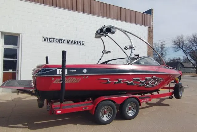 Slide: The Image of Malibu Wakesetter 21 VLX 2007 - 3