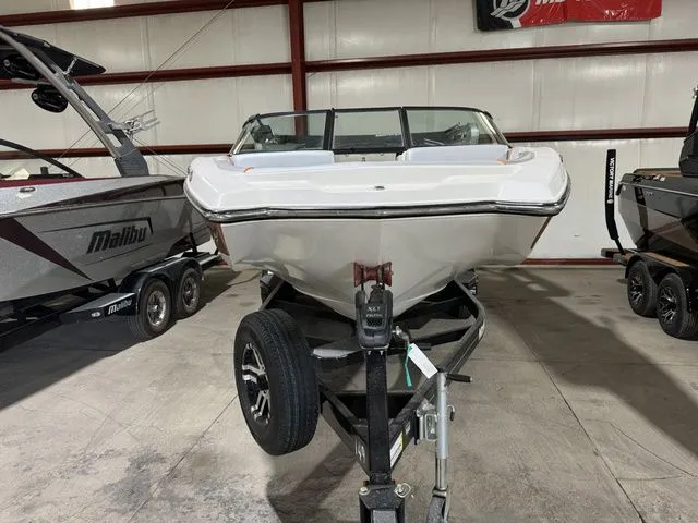 Slide: The Image of MasterCraft NXT 2018 - 3
