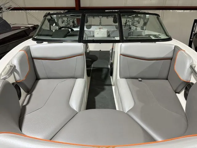 Slide: The Image of MasterCraft NXT 2018 - 4