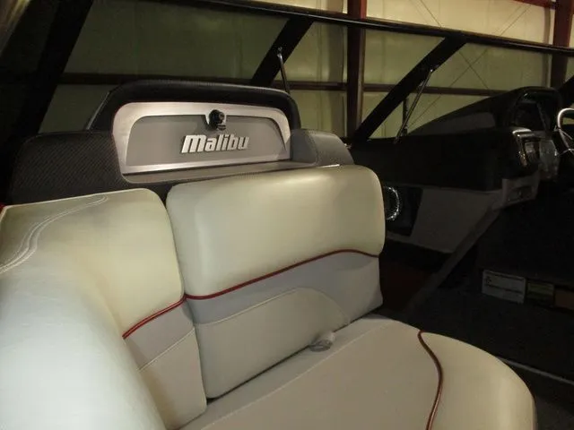 Slide: The Image of Malibu 20VTX Wakesetter 2014 - 11
