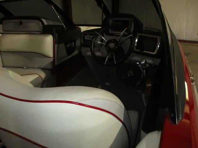 Slide: The Image of Malibu 20VTX Wakesetter 2014 - 5