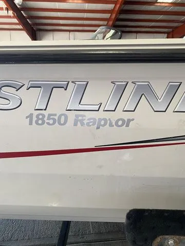 Slide: The Image of Crestliner 1850 Raptor 2012 - 3