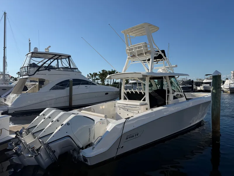 Slide: The Image of Boston Whaler 380 Outrage 2021 - 0
