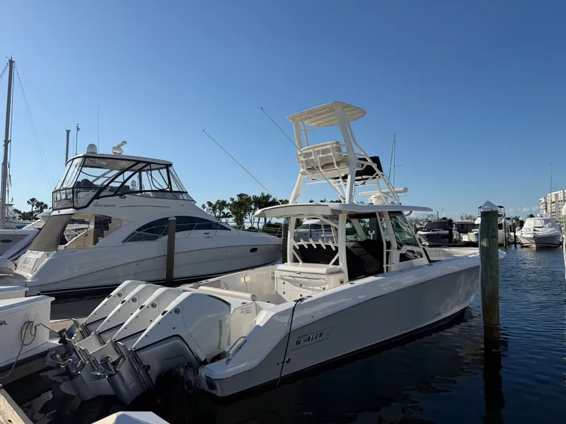 Slide: The Image of Boston Whaler 380 Outrage 2021 - 1