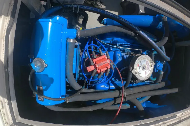Slide: The Image of Port Motor - 20