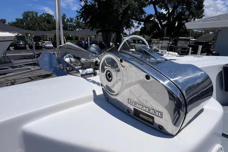 Slide: The Image of 2023 Twin Vee 240 GFX CC boat with Lewmar anchor winch system. - 40