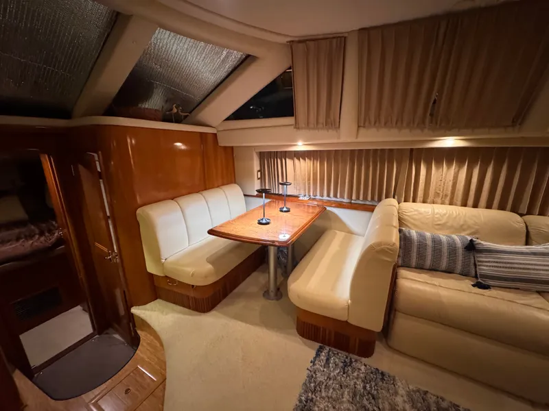 Slide: The Image of Carver Yachts 396 Motor Yacht 2004 - 29