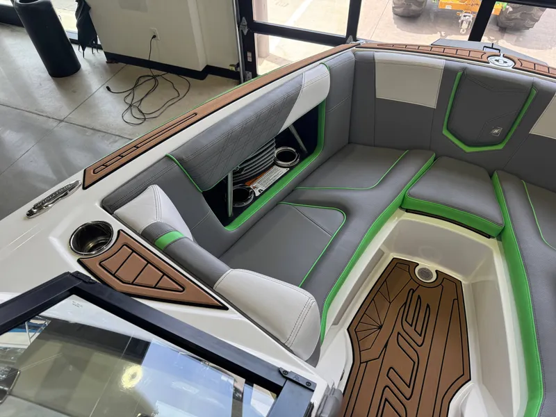 Slide: The Image of Interior of a 2019 Nautique Super Air Nautique G21 boat. - 19
