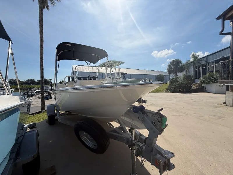 Slide: The Image of Boston Whaler 170 Montauk 2027 - 1