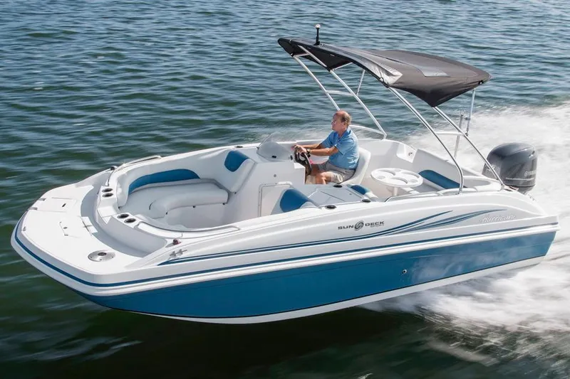 Slide: The Image of Manufacturer Provided Image: 2014 Hurricane SunDeck Sport 188 OB boat cruising on water. - 3