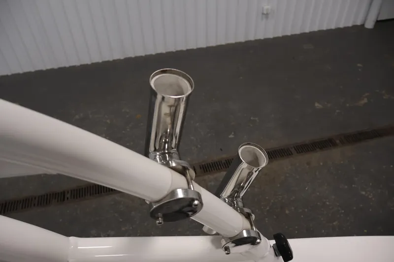 Slide: The Image of Stainless steel rod holders on 2021 Yamaha AR210 boat. - 42