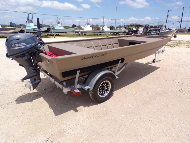 Slide: The Image of Weldcraft 1552 CDS FO boat with Yamaha motor, 2026 model, on trailer. - 13