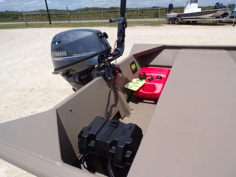 Slide: The Image of Weldcraft 1552 CDS FO 2026 with Yamaha outboard motor. - 6