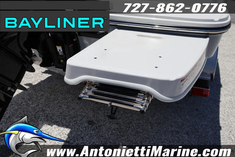 Slide: The Image of Bayliner D20 2026 boat with swim platform and ladder, Antonietti Marine branding. - 10