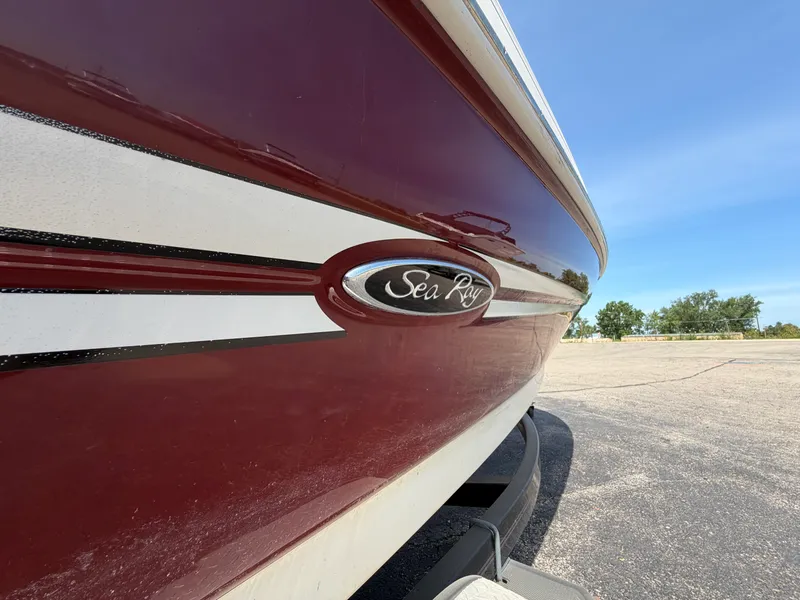 Slide: The Image of Sea Ray SUNDECK 200 SD 2007 - 30
